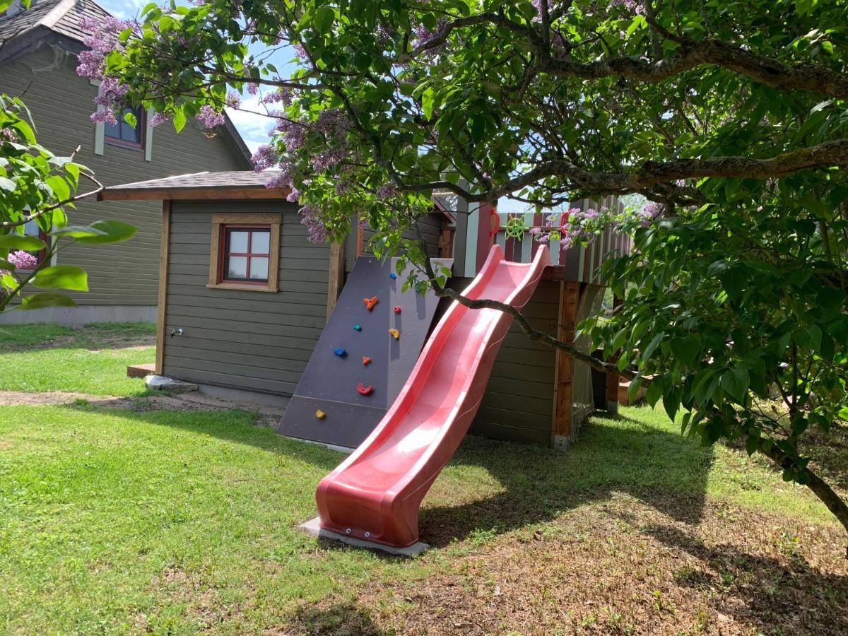 Muha Beach Holiday Home Riksu Exterior photo